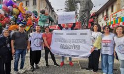Öğretmenler Haklarını Arıyor: Taban Maaş ve Özlük Hakları Talebiyle Eylemde!