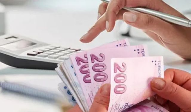 Asgari ücret 2025 için kritik toplantıya sayılı günler kaldı: Yüzde 50 artış mümkün mü?