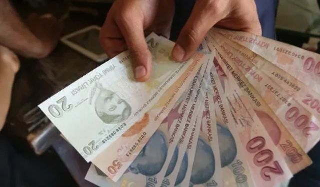 2025 asgari ücret sonrası memur ve emekli maaş zammı beklentileri…