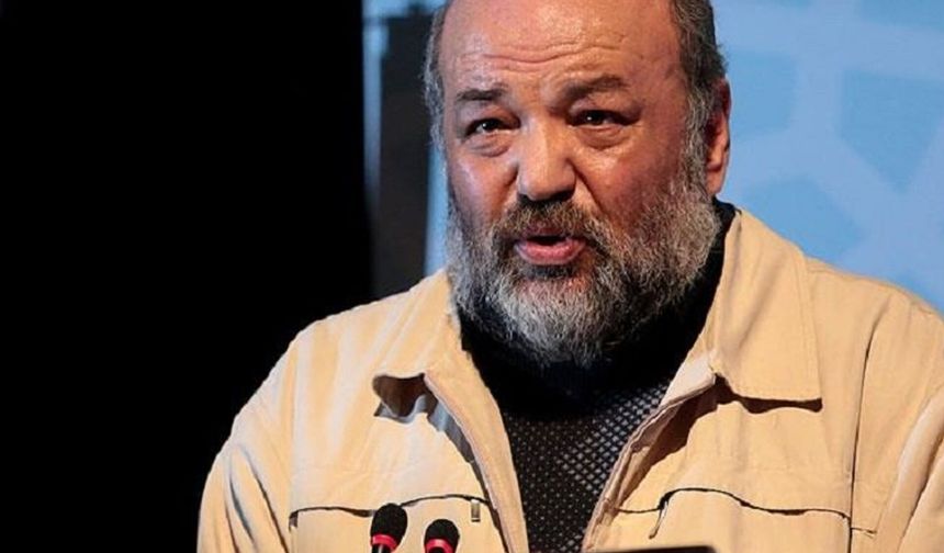 İhsan Eliaçık Kimdir: Sırrı Süreyya Önder’in Cenaze Namazın İhsan Eliaçık Kıldırdı.