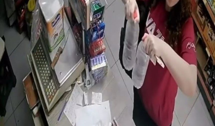 Adana'da Lise Öğrencisinden Dürüstlük Dersi